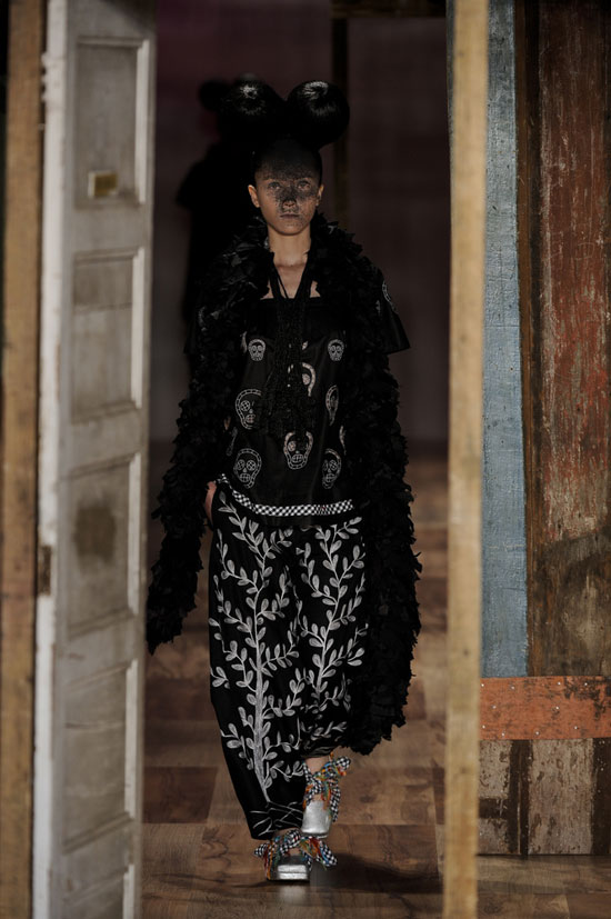 rfra_v10_003_baixa rfra_v10_003_baixa